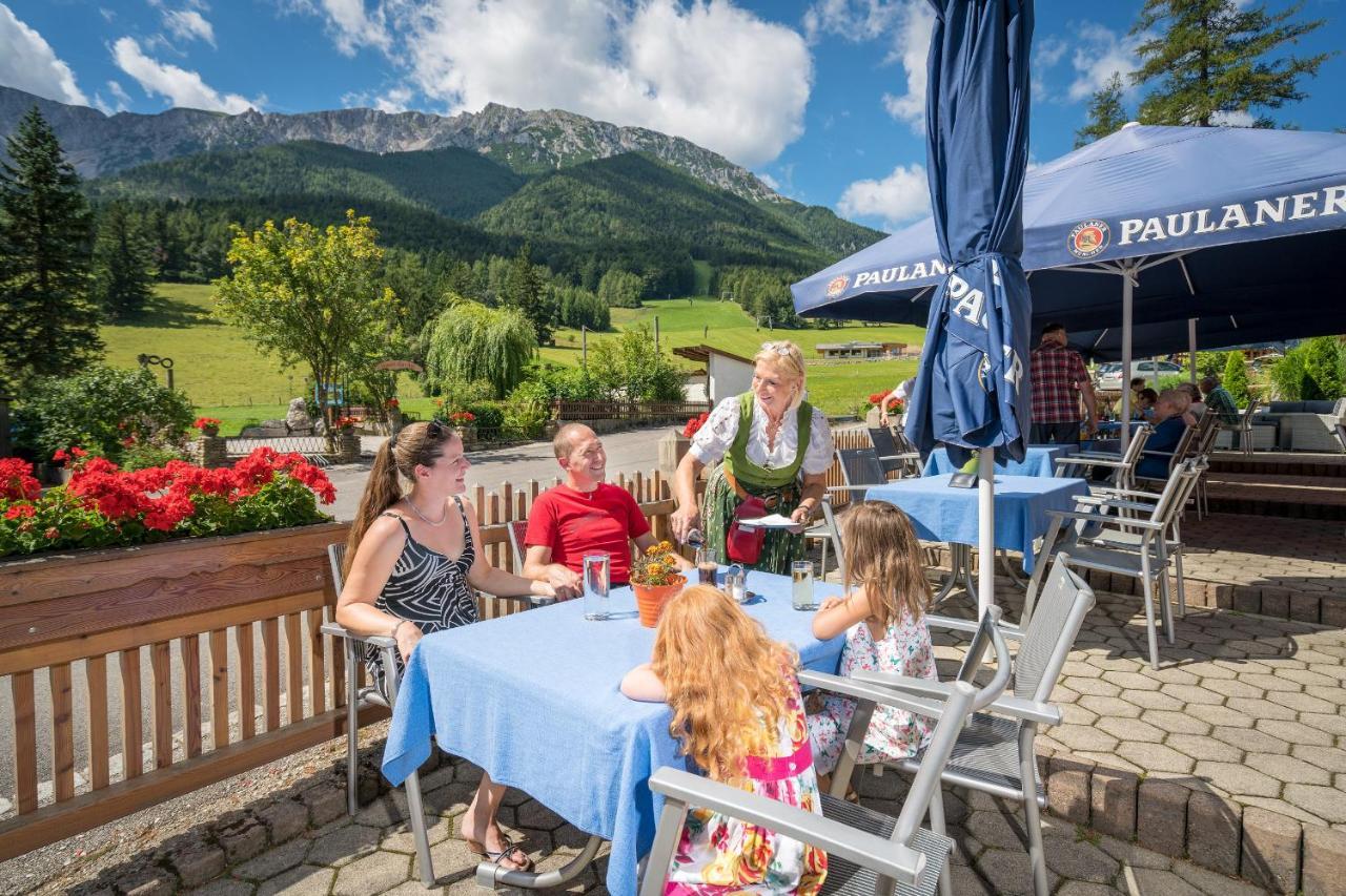 Hotel-Restaurant Forellenhof Puchberg am Schneeberg Luaran gambar
